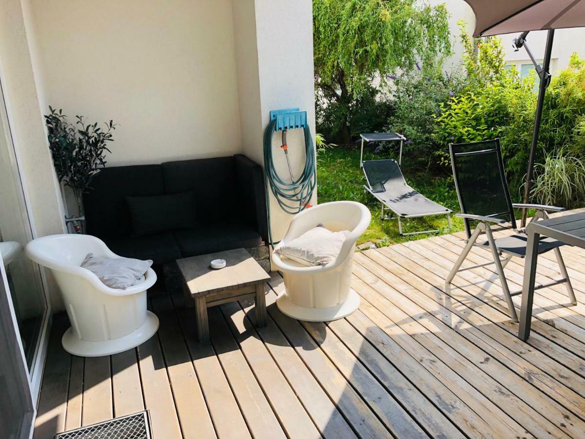 25H Garden Apartment Plus Private Beach 네우시에들암시 외부 사진